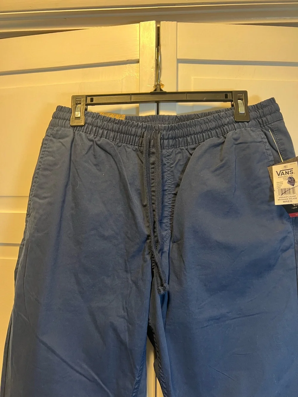 NWT Vans Mens Range Elastic Relaxed Fit Pants Size Medium Color Navy Blue